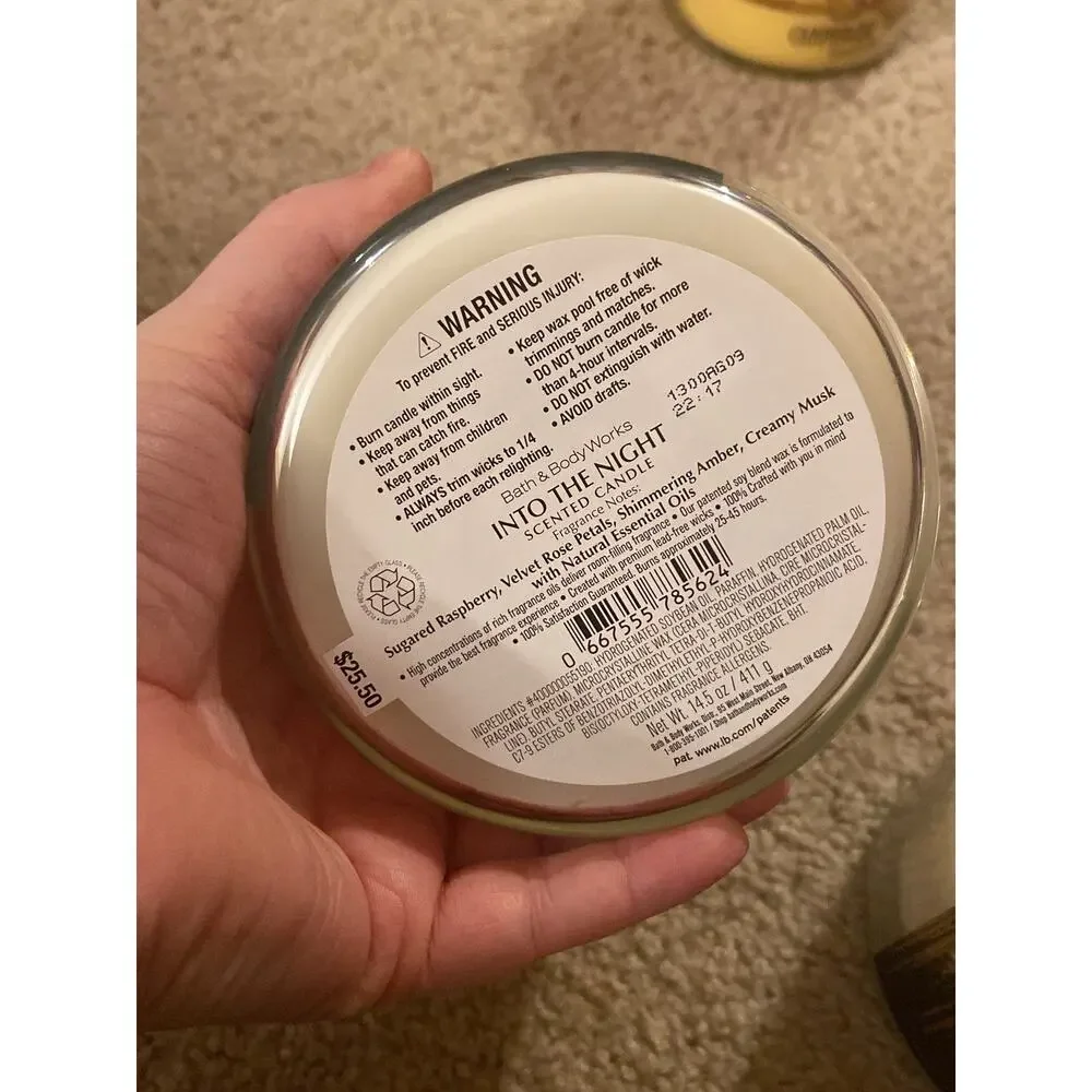 bath and body works into the night candles‎ 2x